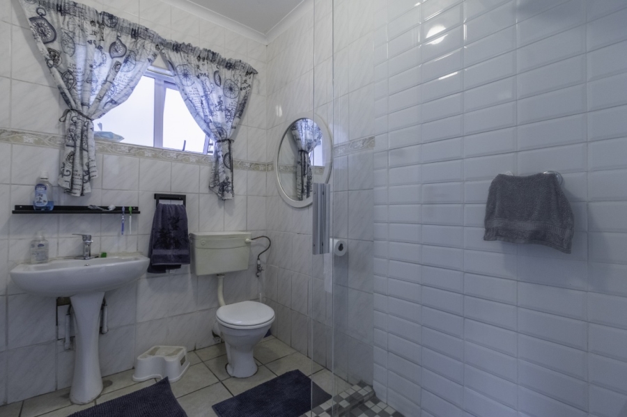 3 Bedroom Property for Sale in Bonaero Park Gauteng