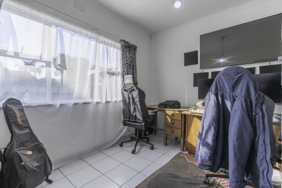 3 Bedroom Property for Sale in Bonaero Park Gauteng