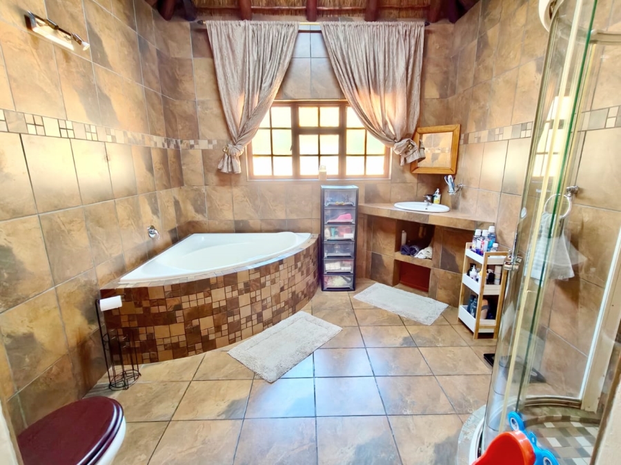 2 Bedroom Property for Sale in Henley on Klip Gauteng