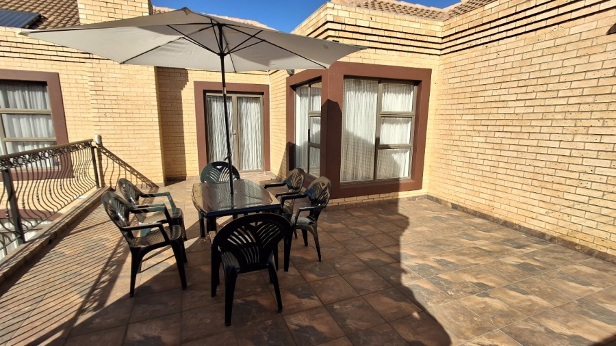 To Let 3 Bedroom Property for Rent in Raslouw A H Gauteng