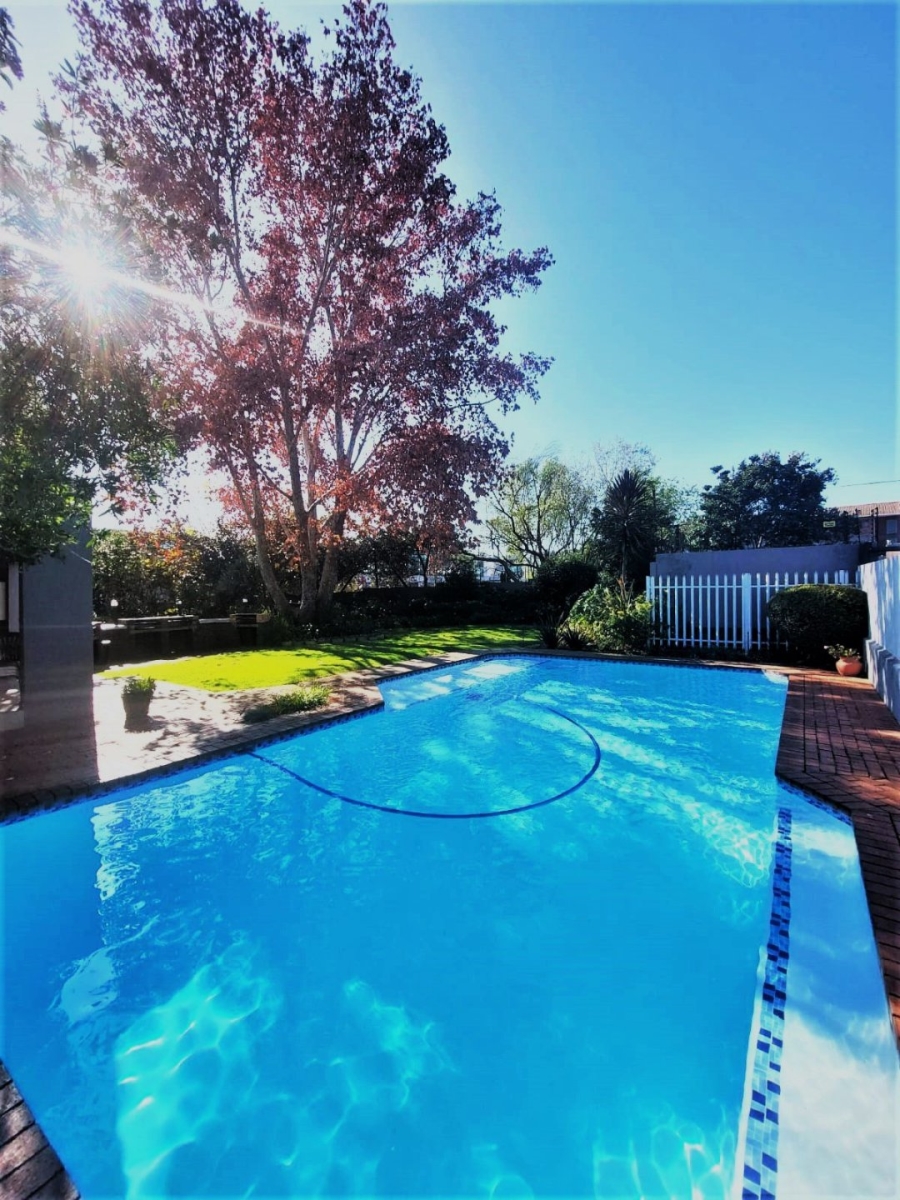 To Let 2 Bedroom Property for Rent in Craighall Gauteng