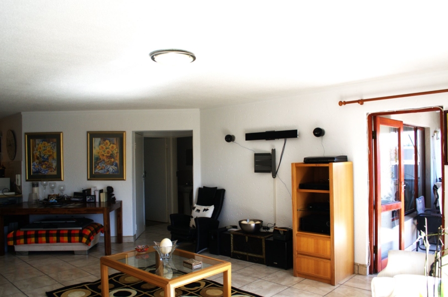 To Let 2 Bedroom Property for Rent in Craighall Gauteng