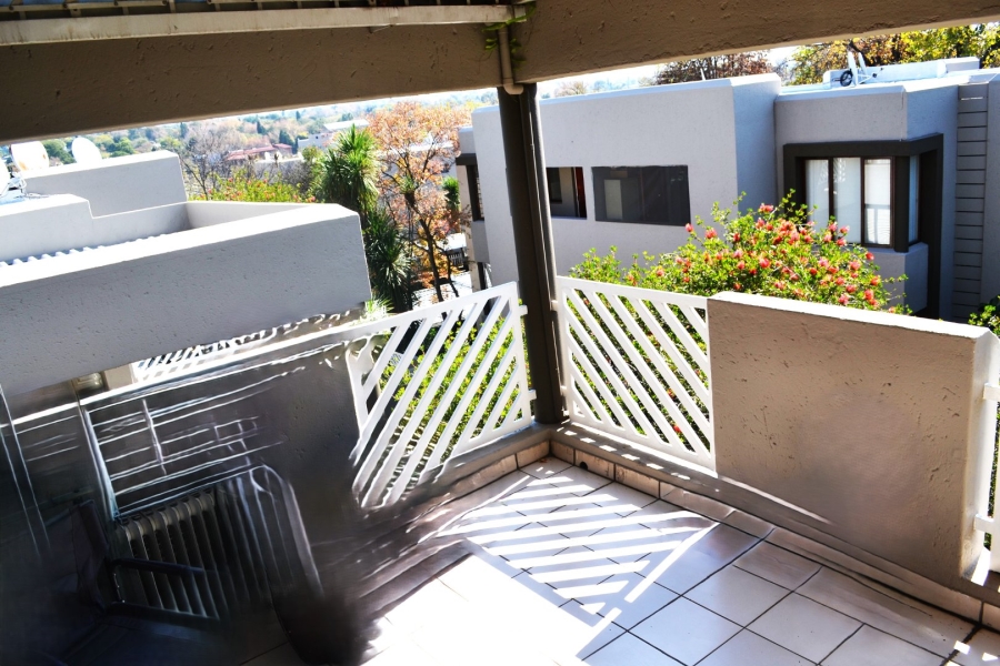 To Let 2 Bedroom Property for Rent in Craighall Gauteng
