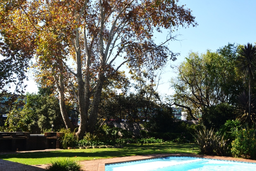 To Let 2 Bedroom Property for Rent in Craighall Gauteng