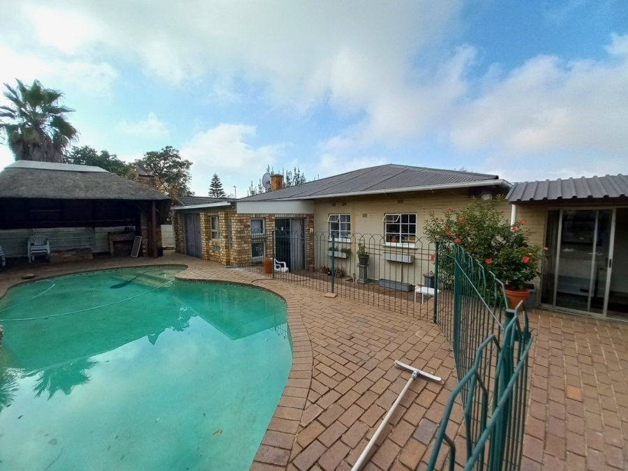 3 Bedroom Property for Sale in Primrose Gauteng