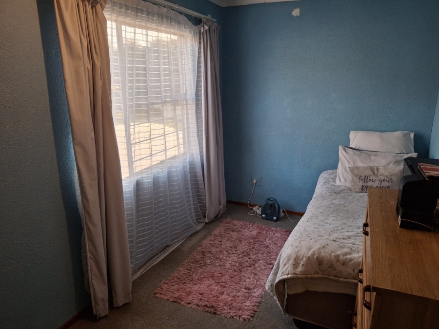 3 Bedroom Property for Sale in Ormonde Gauteng
