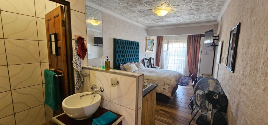 12 Bedroom Property for Sale in Vaal Marina Gauteng