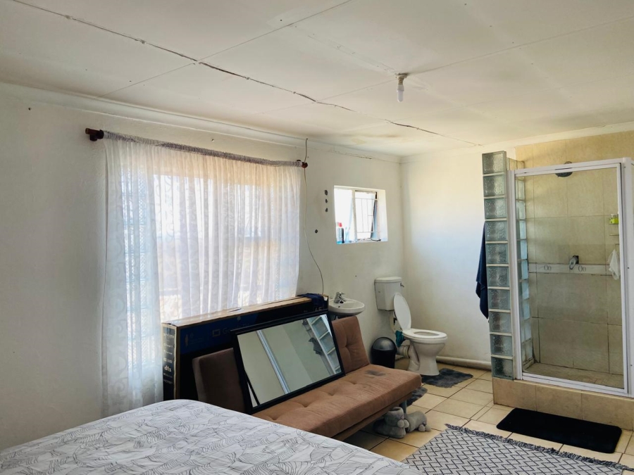 To Let 4 Bedroom Property for Rent in Reigerpark Gauteng