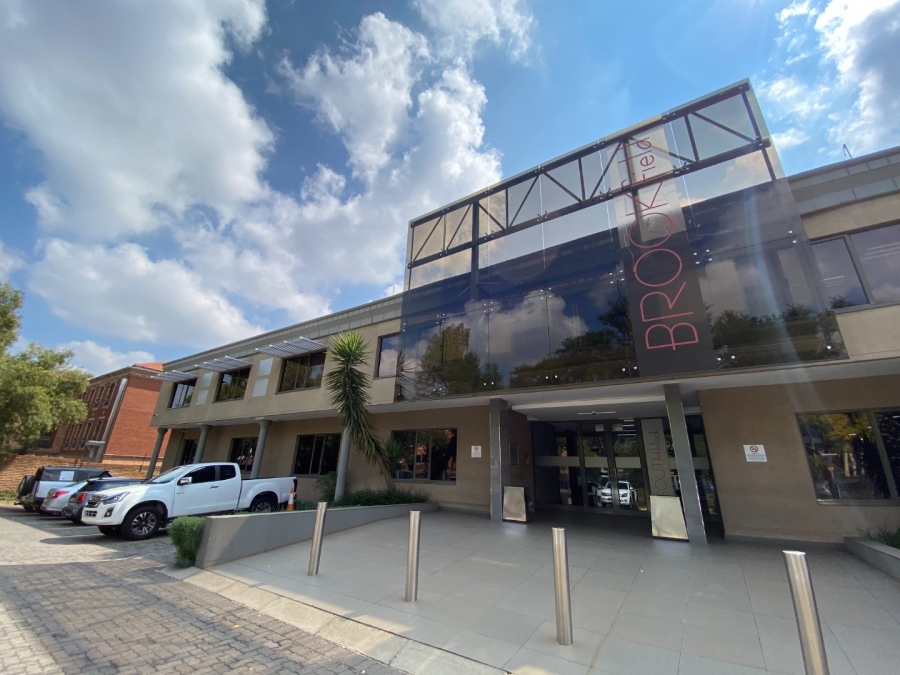 To Let commercial Property for Rent in Nieuw Muckleneuk Gauteng