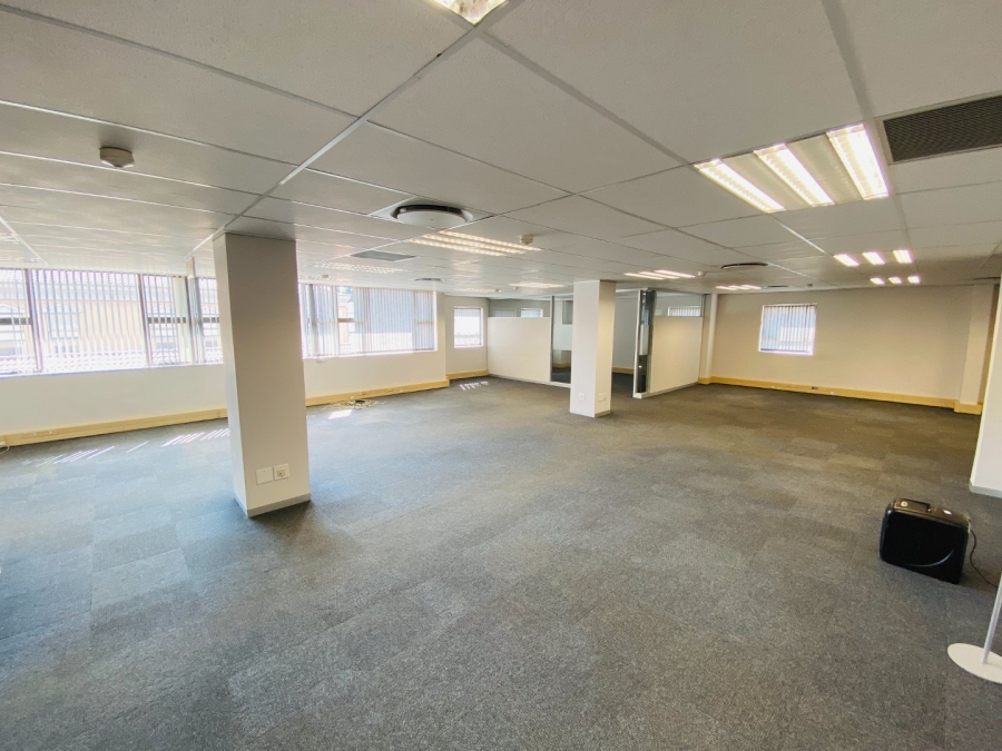 To Let commercial Property for Rent in Nieuw Muckleneuk Gauteng