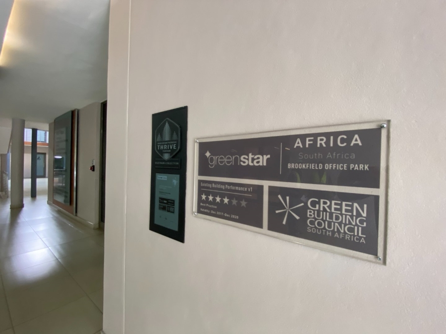 To Let commercial Property for Rent in Nieuw Muckleneuk Gauteng