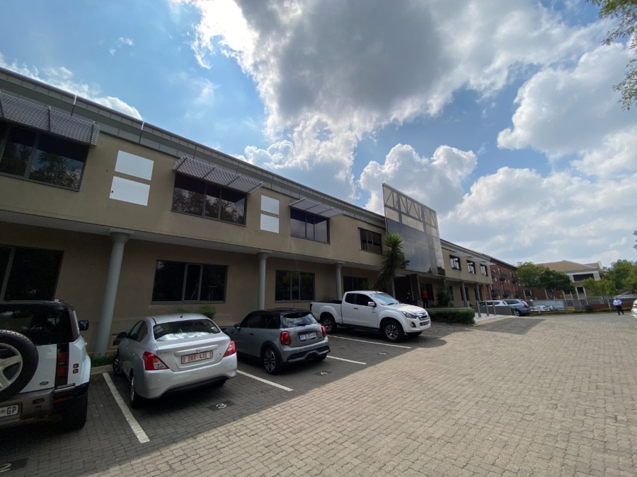 To Let commercial Property for Rent in Nieuw Muckleneuk Gauteng