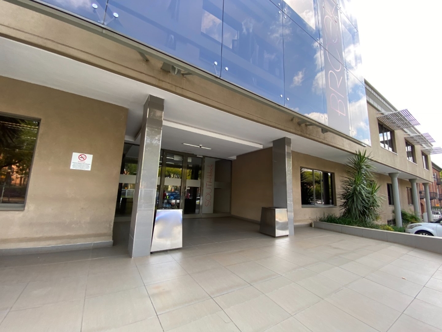 To Let commercial Property for Rent in Nieuw Muckleneuk Gauteng