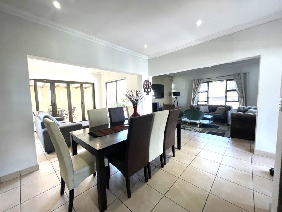 4 Bedroom Property for Sale in Amberfield Valley Gauteng