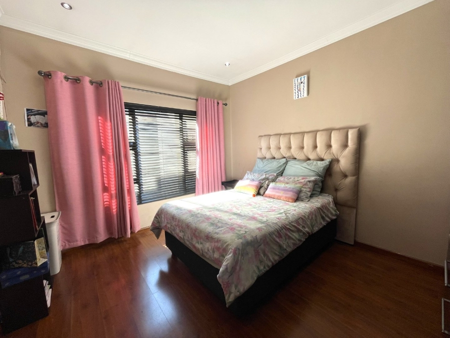 4 Bedroom Property for Sale in Amberfield Valley Gauteng