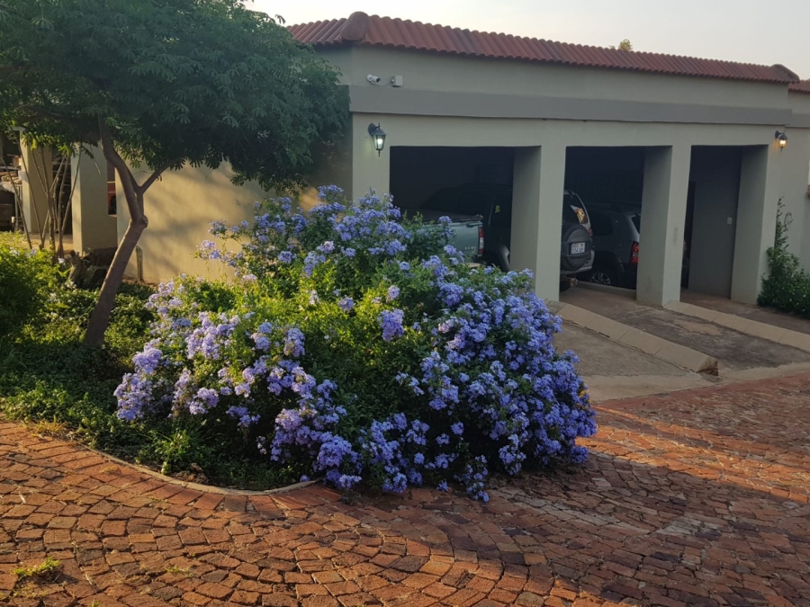 3 Bedroom Property for Sale in Vlakplaats Gauteng