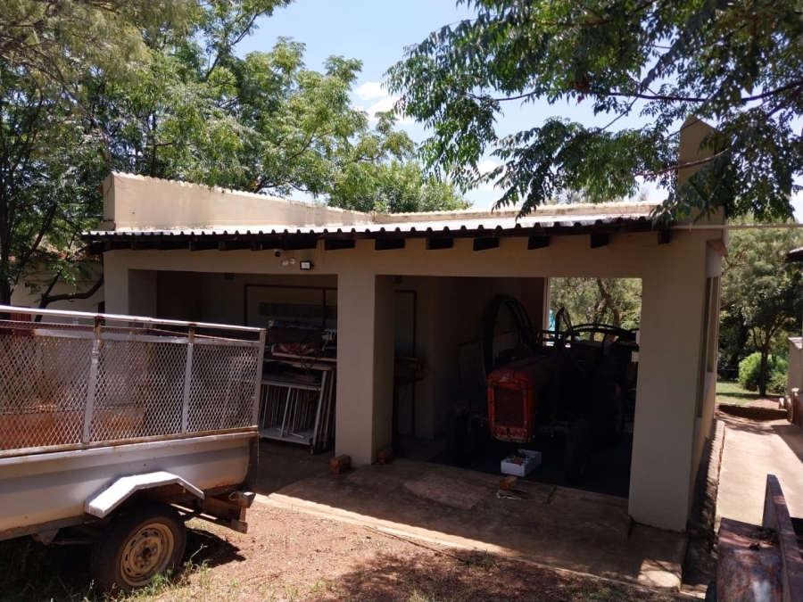 3 Bedroom Property for Sale in Vlakplaats Gauteng