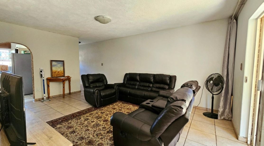 2 Bedroom Property for Sale in Croydon Gauteng