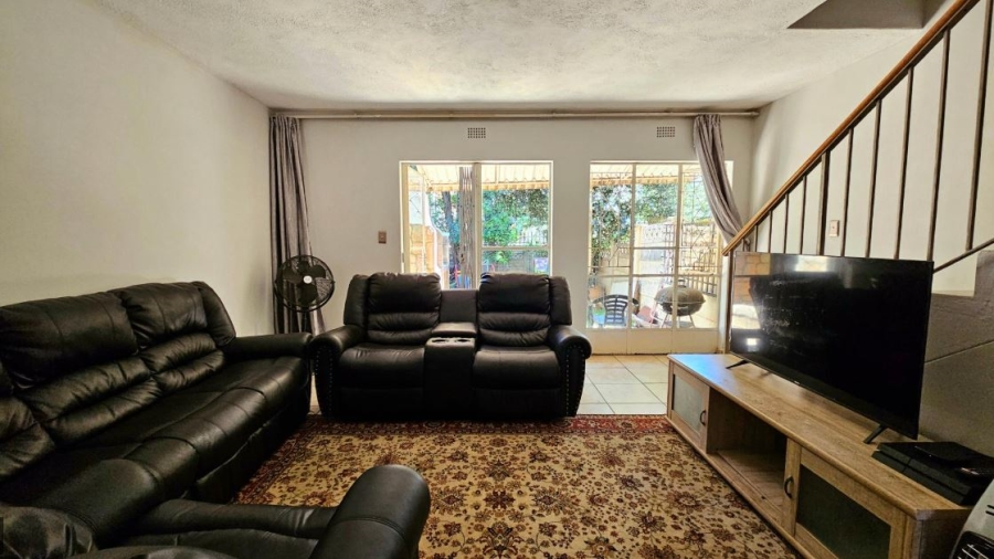 2 Bedroom Property for Sale in Croydon Gauteng