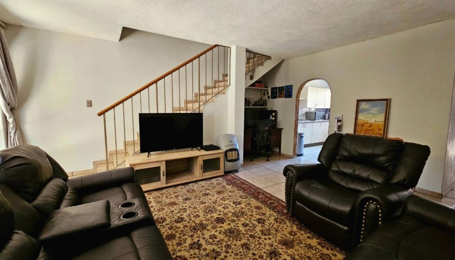 2 Bedroom Property for Sale in Croydon Gauteng
