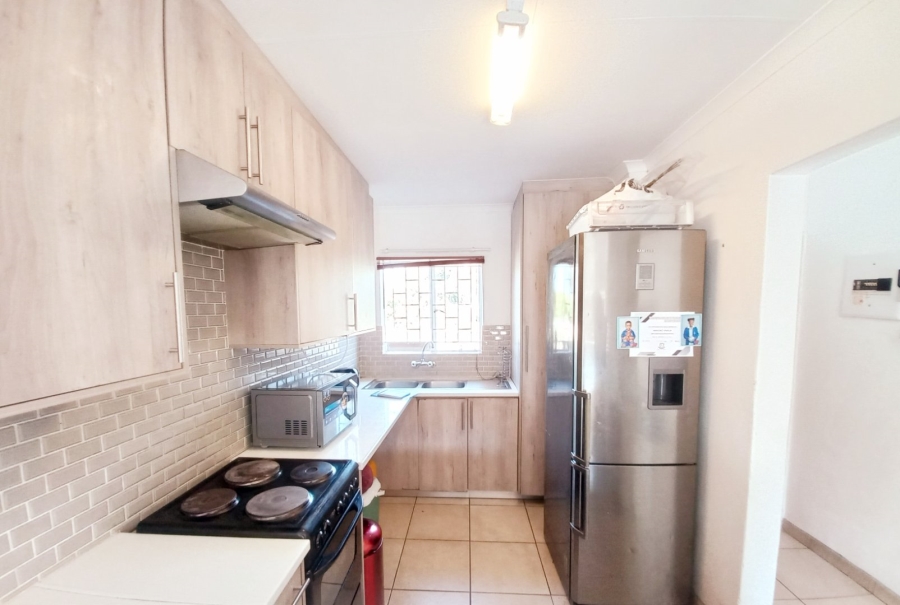 2 Bedroom Property for Sale in Eden Glen Gauteng