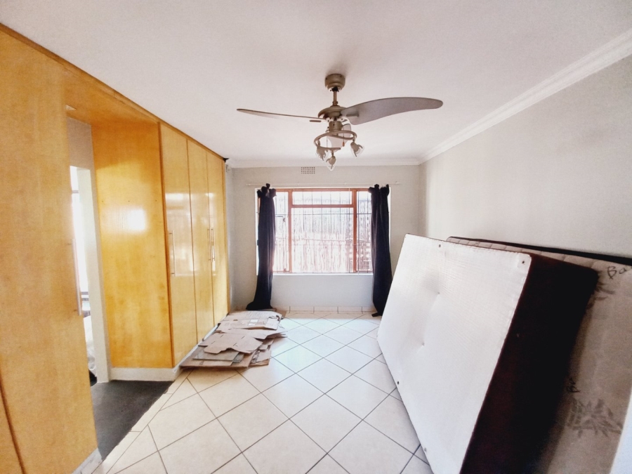 3 Bedroom Property for Sale in Dawnview Gauteng