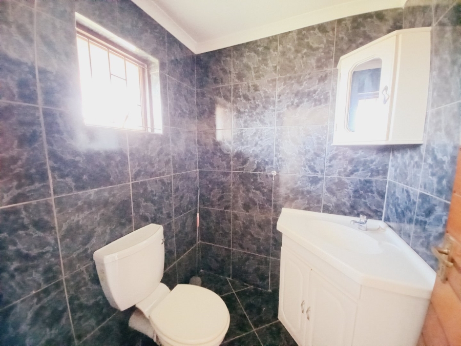 3 Bedroom Property for Sale in Dawnview Gauteng