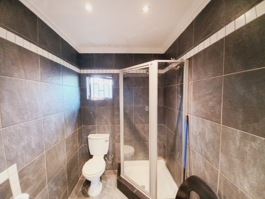 3 Bedroom Property for Sale in Dawnview Gauteng