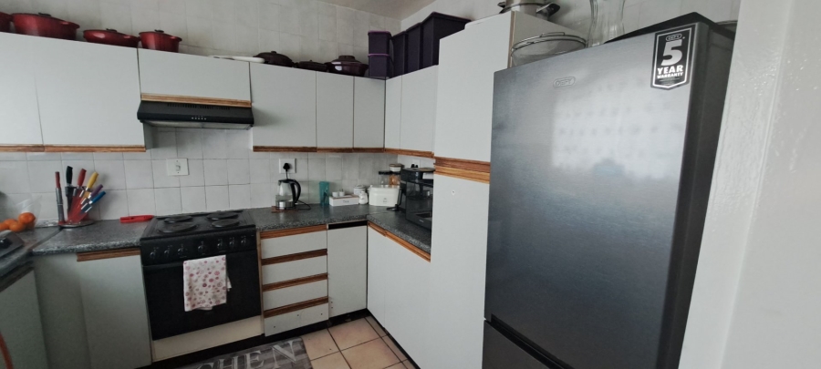 2 Bedroom Property for Sale in Edenvale Central Gauteng