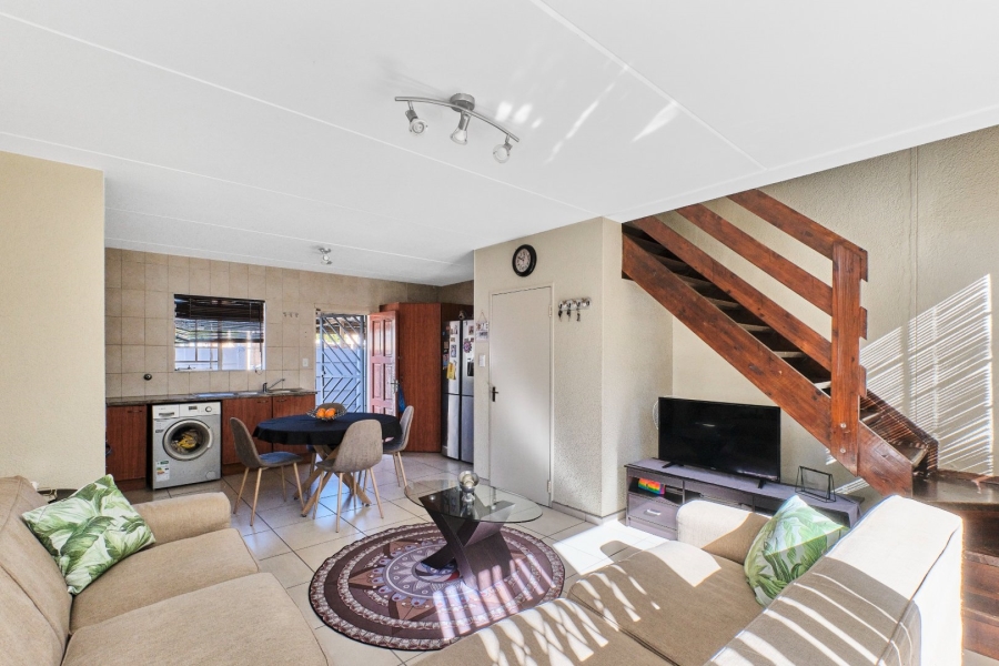 2 Bedroom Property for Sale in Bellairspark Gauteng