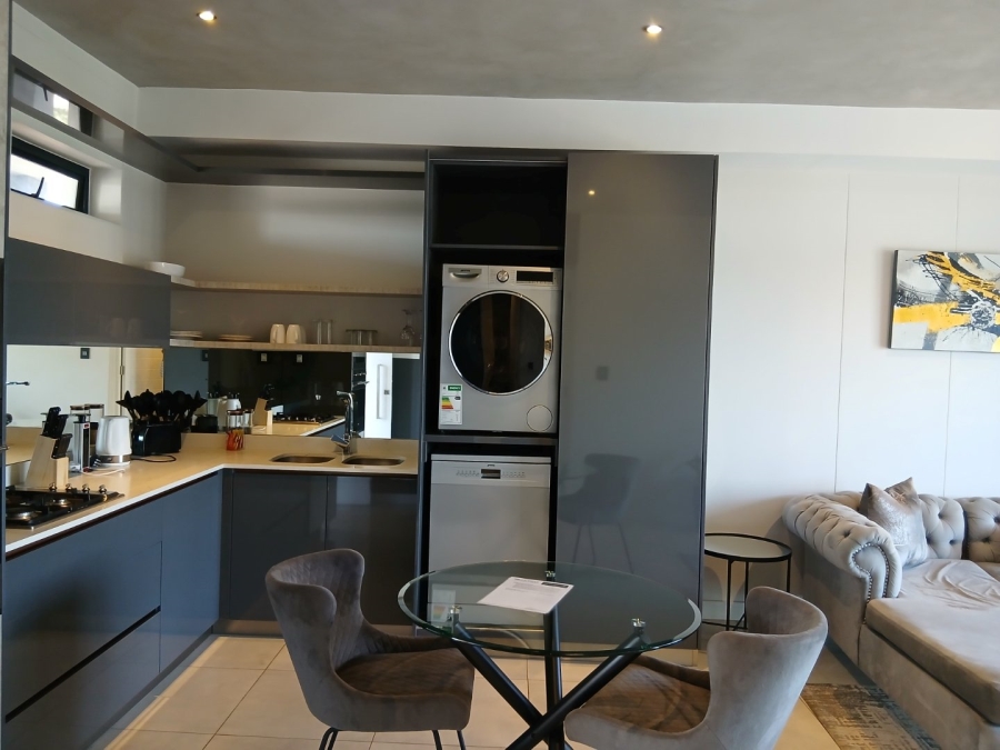 To Let 1 Bedroom Property for Rent in Rosebank Gauteng