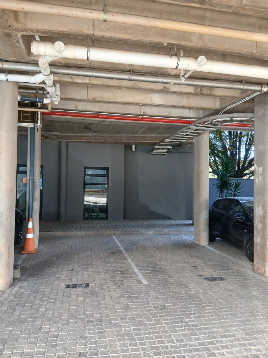 To Let 1 Bedroom Property for Rent in Rosebank Gauteng