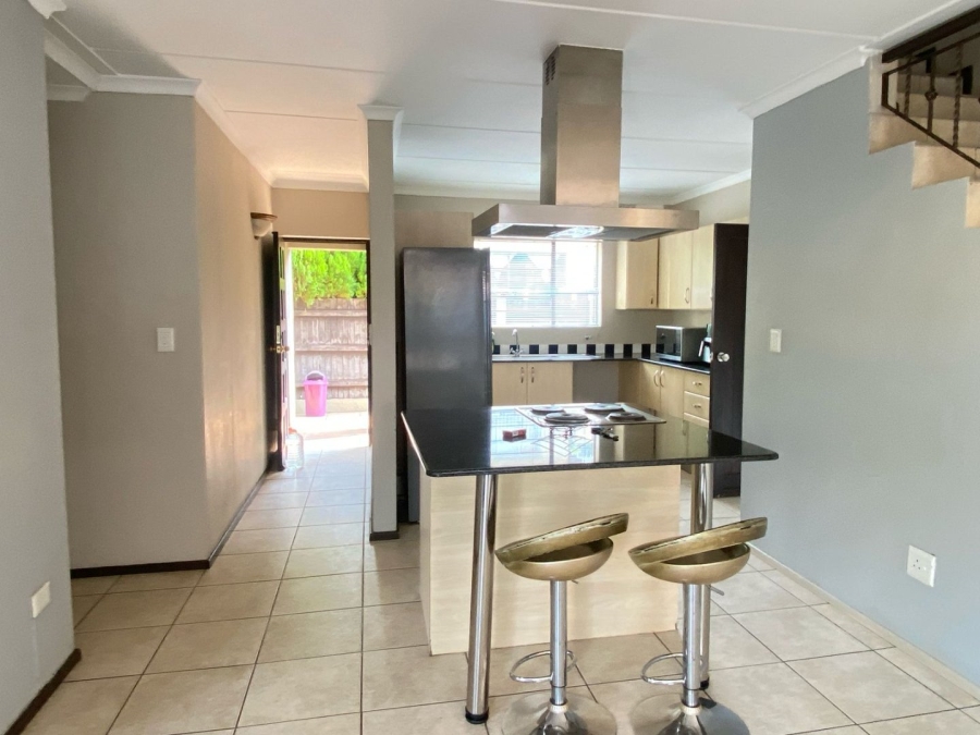 3 Bedroom Property for Sale in Fourways Gardens Gauteng