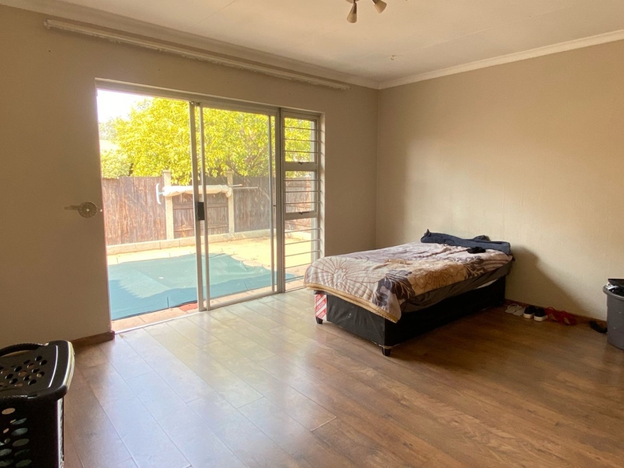 3 Bedroom Property for Sale in Fourways Gardens Gauteng