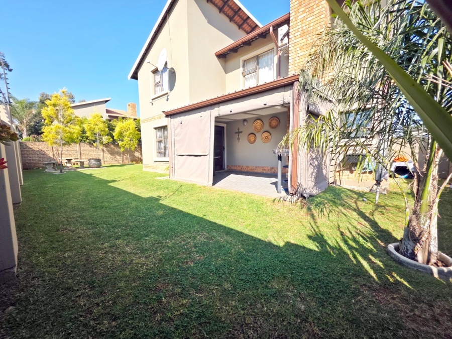 3 Bedroom Property for Sale in Norton Home Estate AH Gauteng