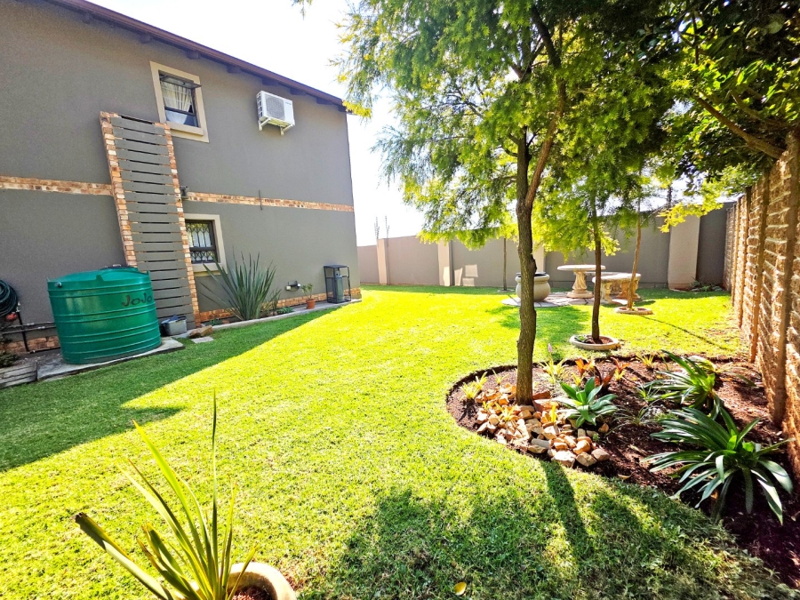 3 Bedroom Property for Sale in Norton Home Estate AH Gauteng