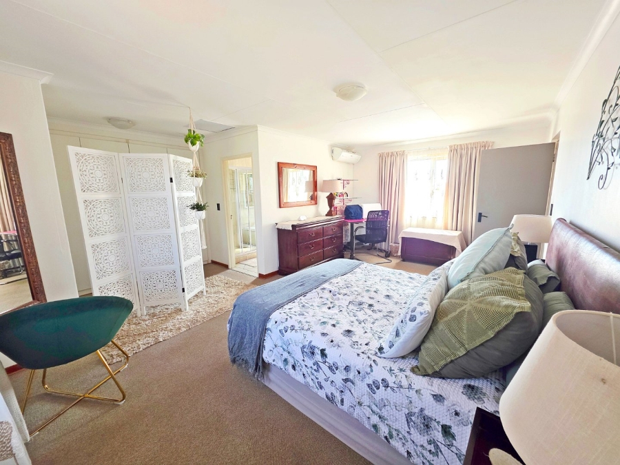 3 Bedroom Property for Sale in Norton Home Estate AH Gauteng