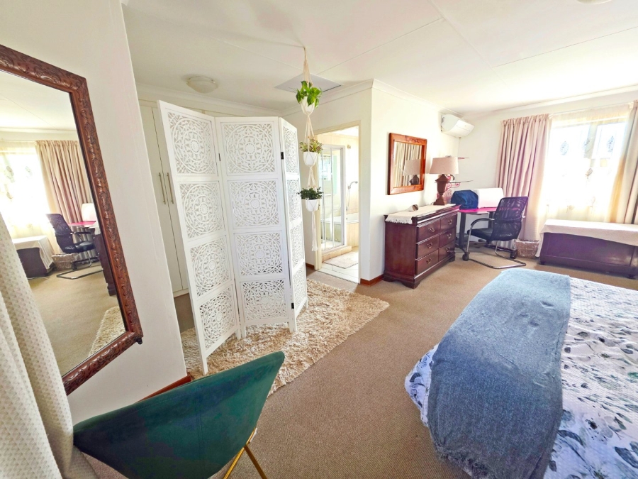 3 Bedroom Property for Sale in Norton Home Estate AH Gauteng