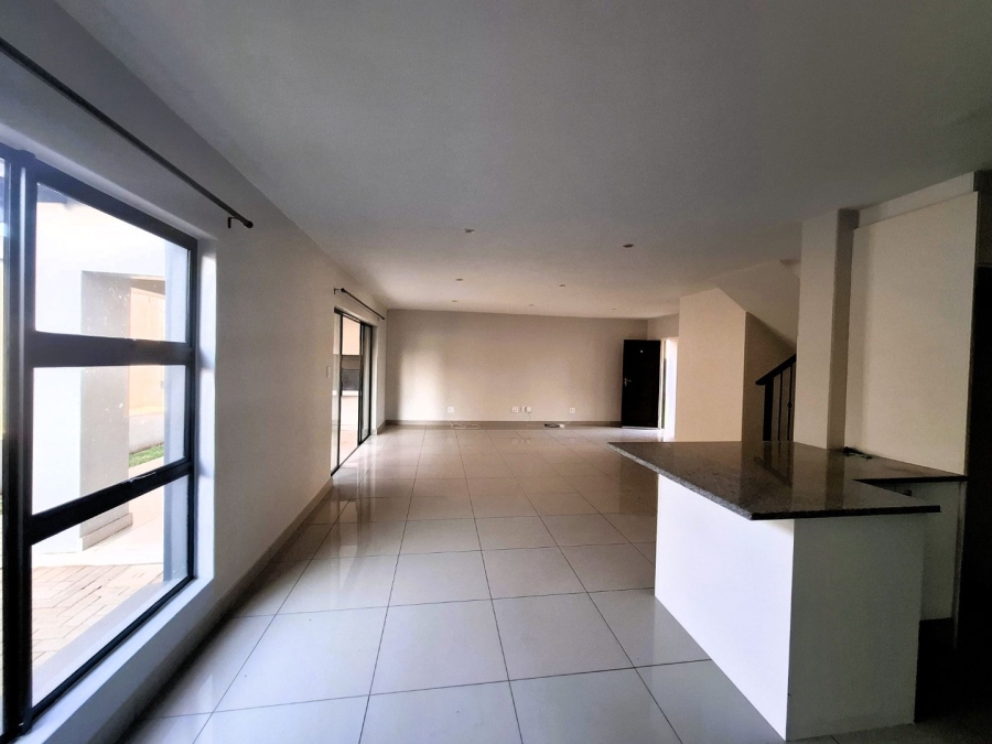 To Let 3 Bedroom Property for Rent in Faerie Glen Gauteng