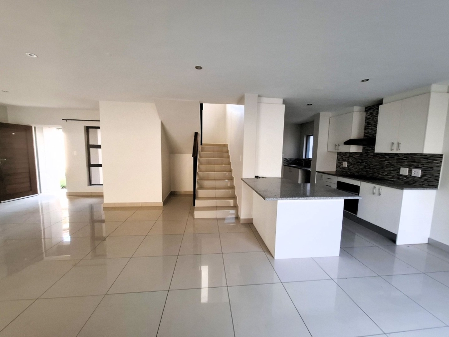 To Let 3 Bedroom Property for Rent in Faerie Glen Gauteng