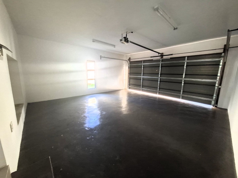 To Let 3 Bedroom Property for Rent in Faerie Glen Gauteng