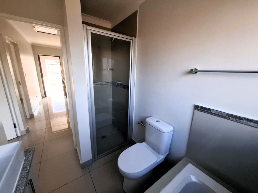 To Let 3 Bedroom Property for Rent in Faerie Glen Gauteng