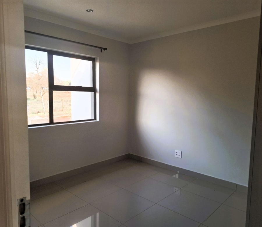 To Let 3 Bedroom Property for Rent in Faerie Glen Gauteng