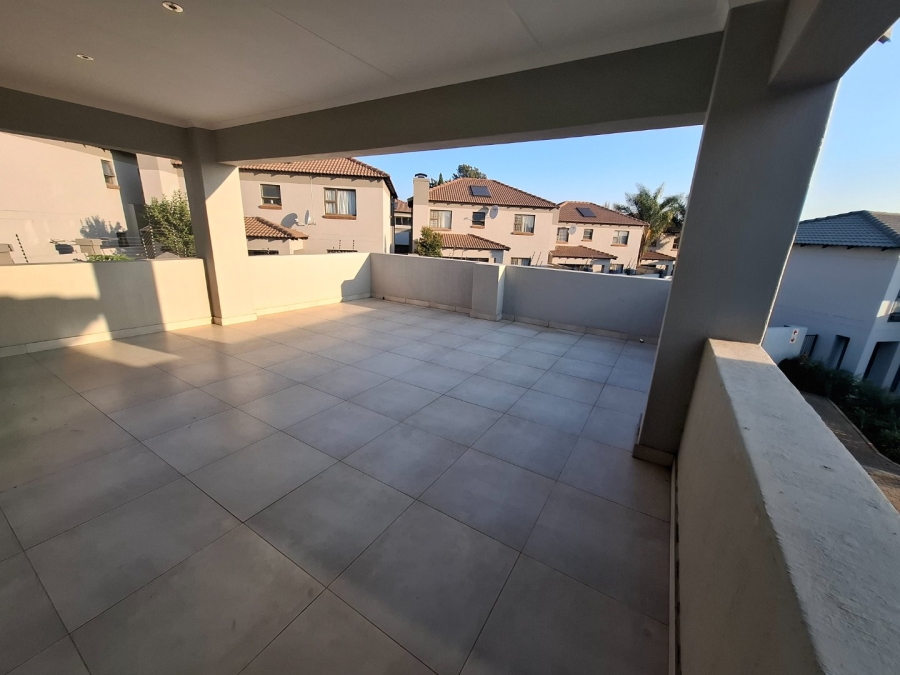 To Let 3 Bedroom Property for Rent in Faerie Glen Gauteng