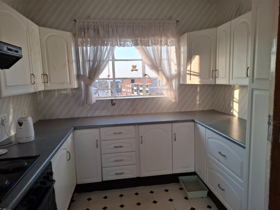 3 Bedroom Property for Sale in Rosettenville Gauteng
