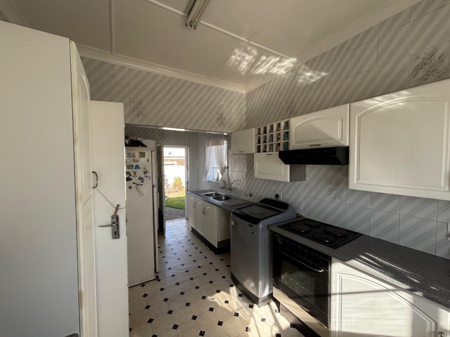 3 Bedroom Property for Sale in Rosettenville Gauteng