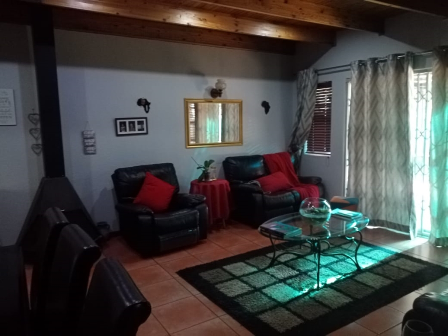 4 Bedroom Property for Sale in Meyerspark Gauteng