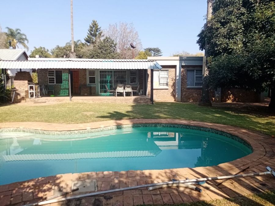 4 Bedroom Property for Sale in Meyerspark Gauteng