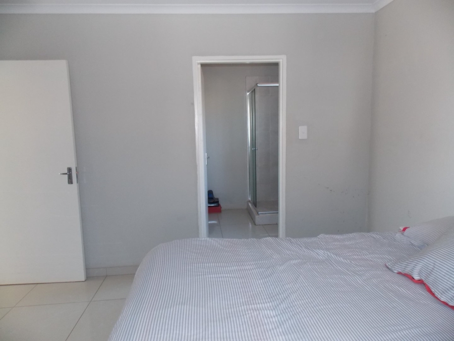 3 Bedroom Property for Sale in Dawn Park Gauteng