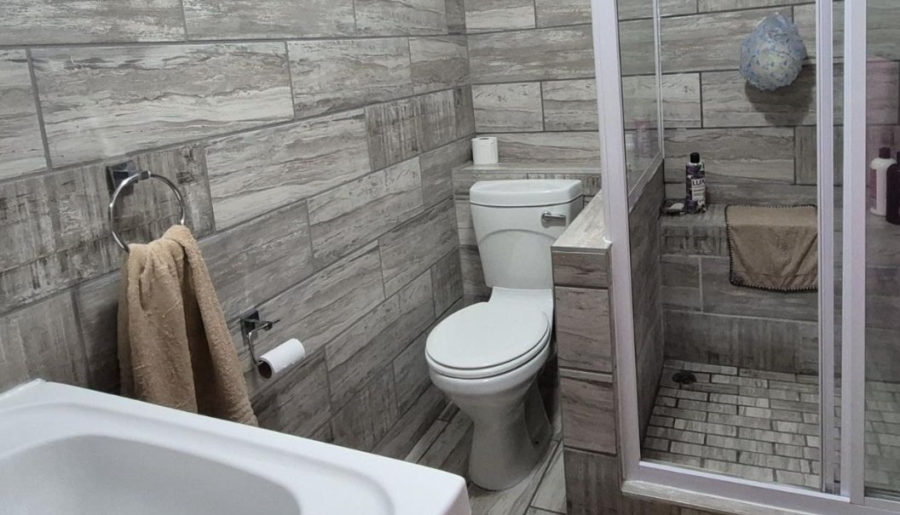3 Bedroom Property for Sale in Fishers Hill Gauteng